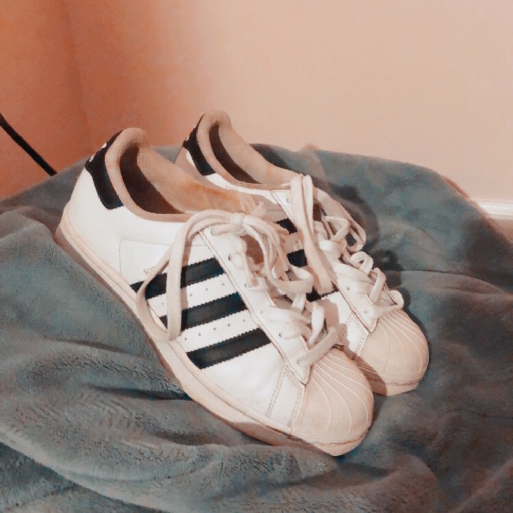 adidas superstars